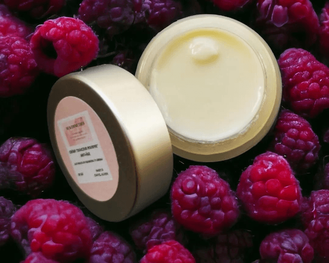 Crème anti-âge &quot;douceur pourpre&quot; 30 grammes